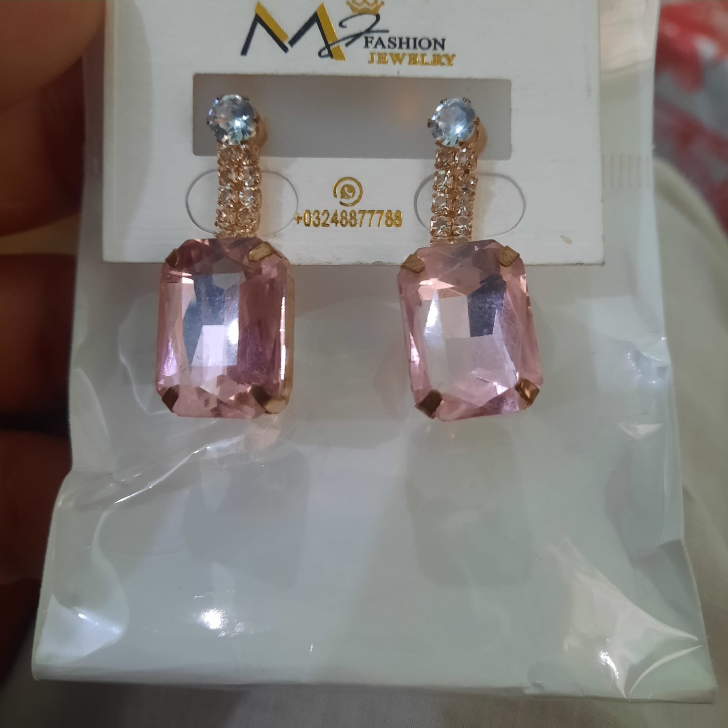 Blush Drop Earrings - Gold (Pink)
