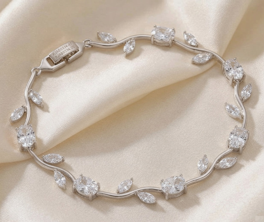 Tulip Bracelet - Silver (White)