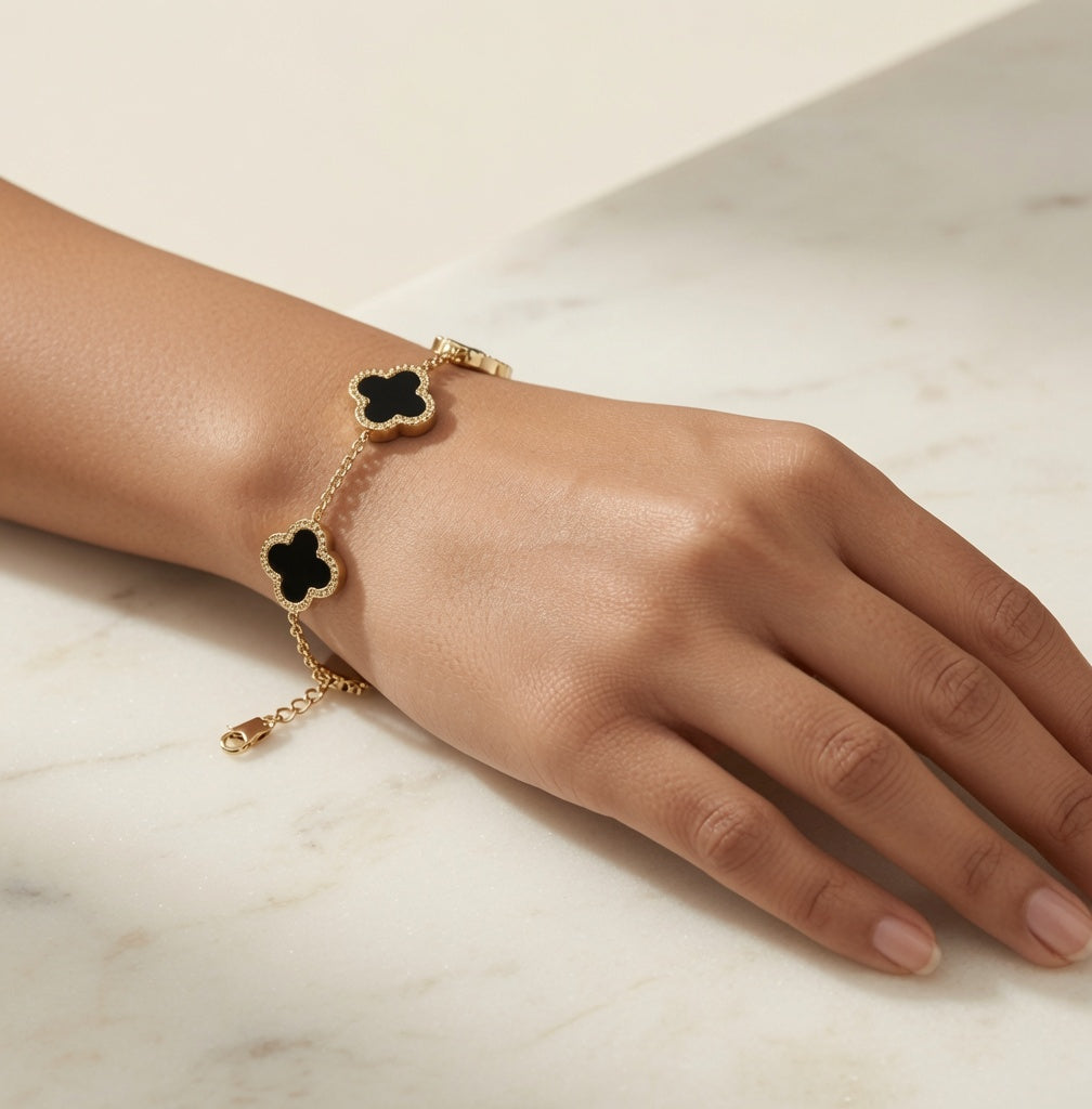 Four Leaf Clover Bracelet - Black