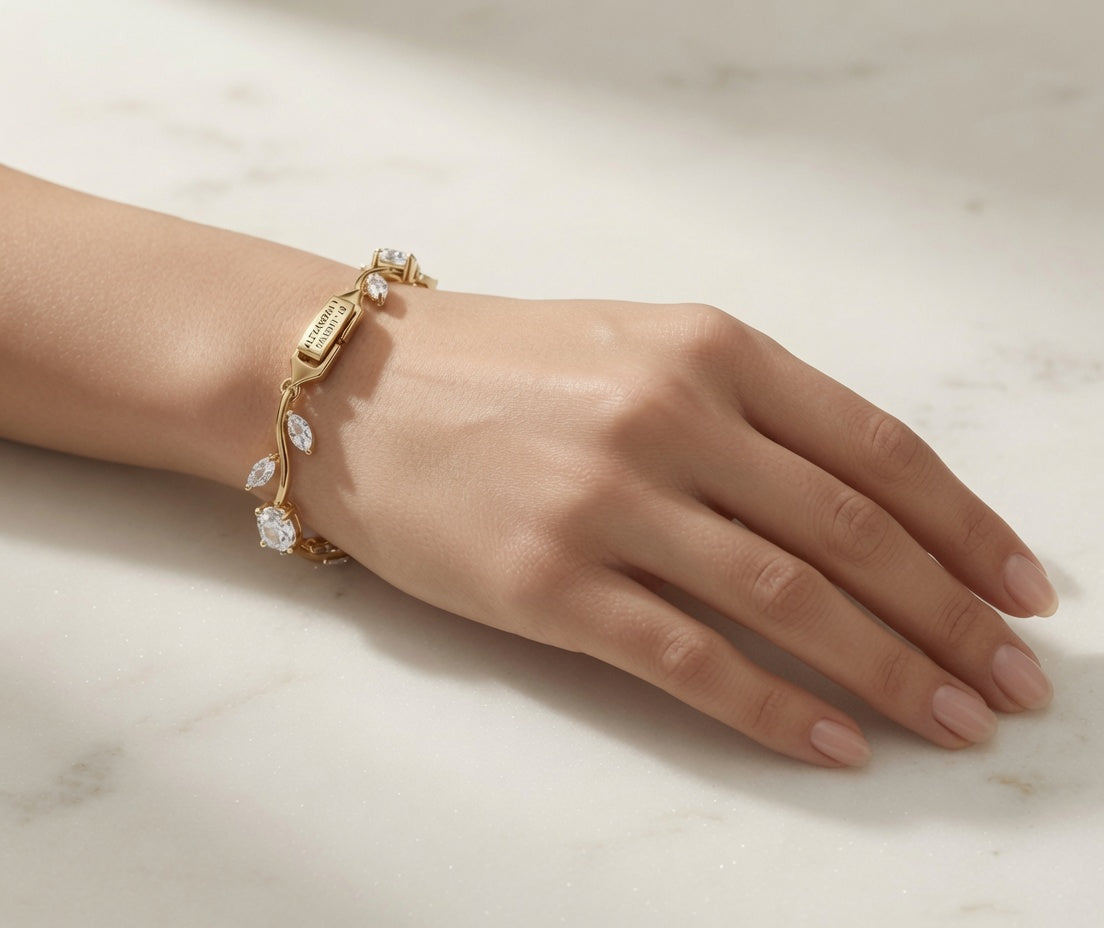 Tulip Bracelet - Gold (White)