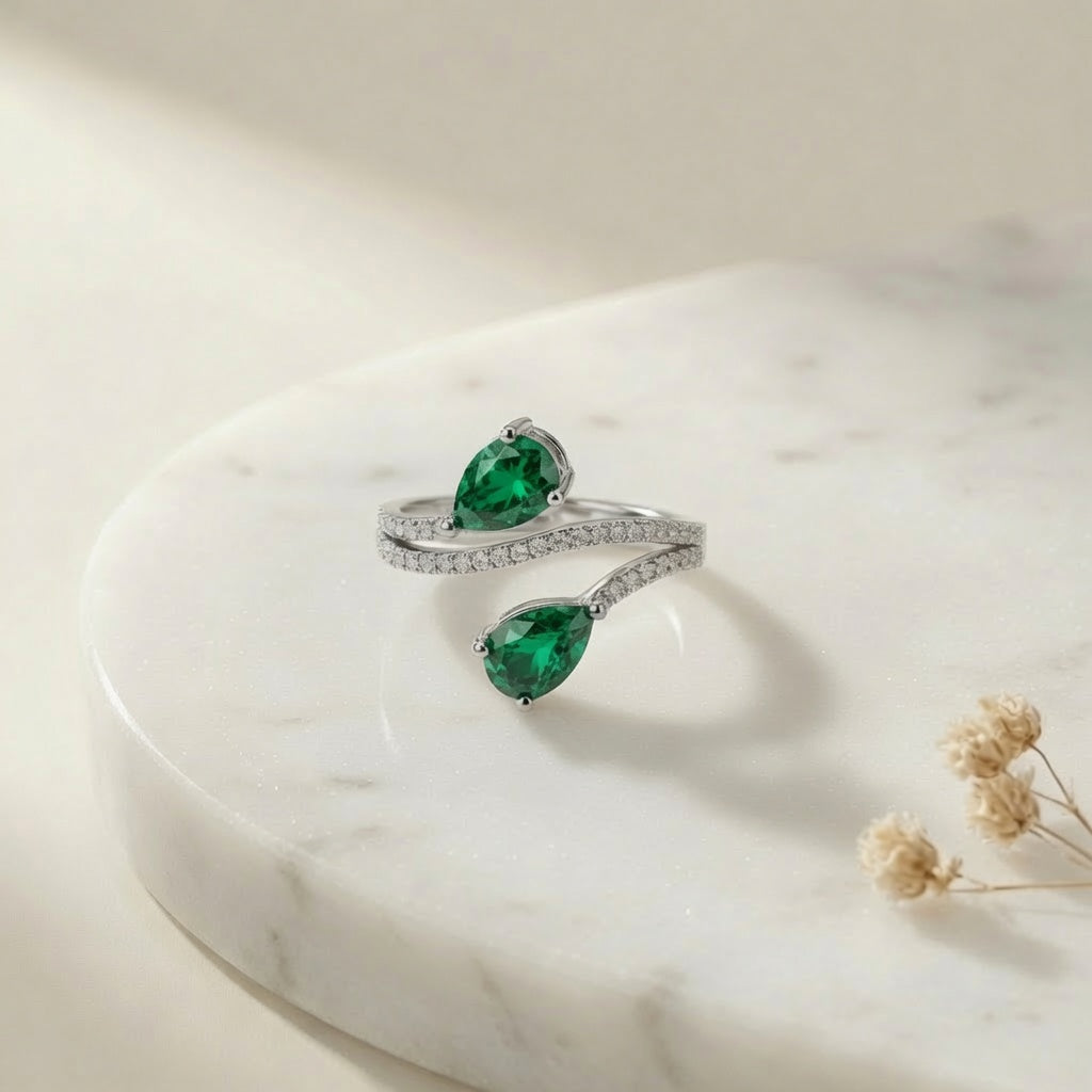 Wrap Ring – Emerald