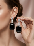 Blush Drop Earrings - Gold (Black)