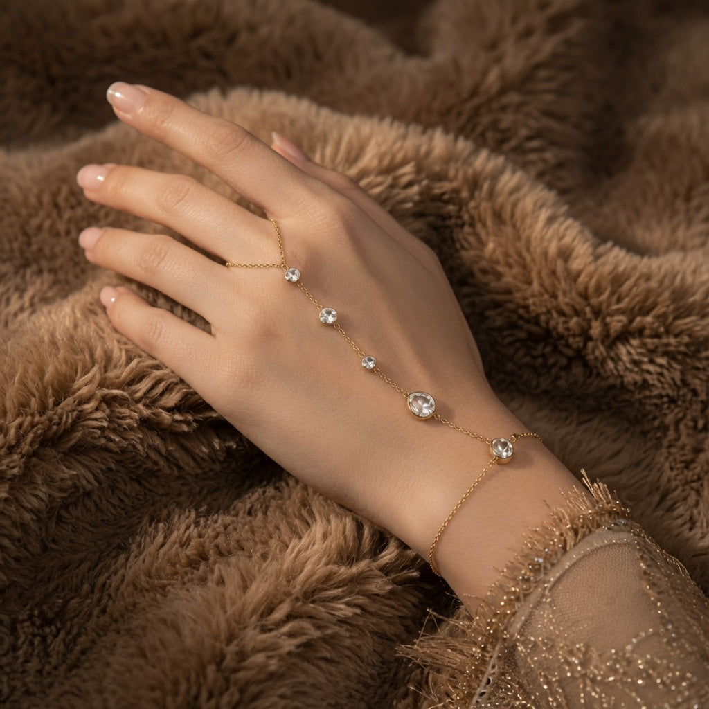 Crystal Heart Hand Chain Bracelet