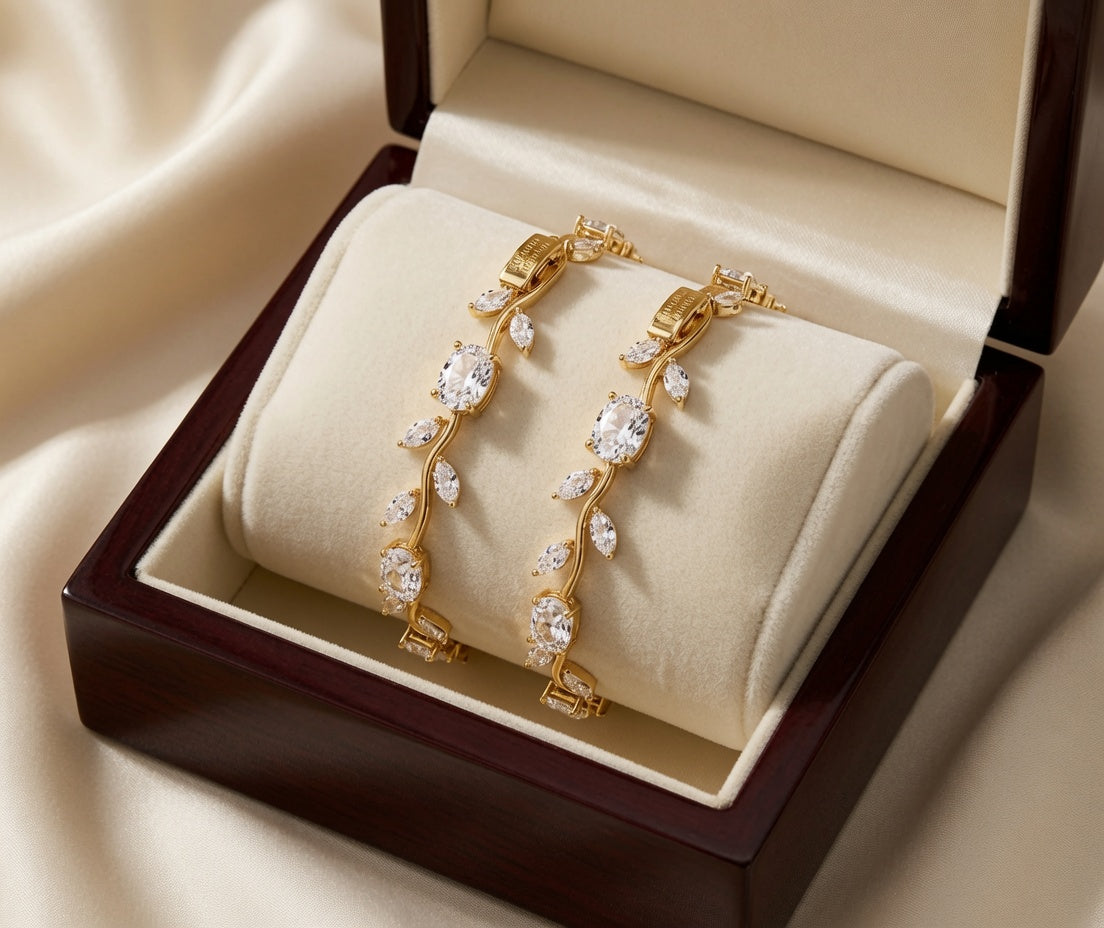 Tulip Bracelet Duo – Gold (White)
