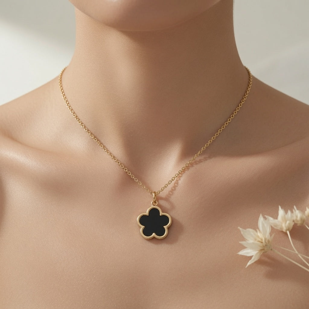 Two-Tone Blossom Necklace - Black & White