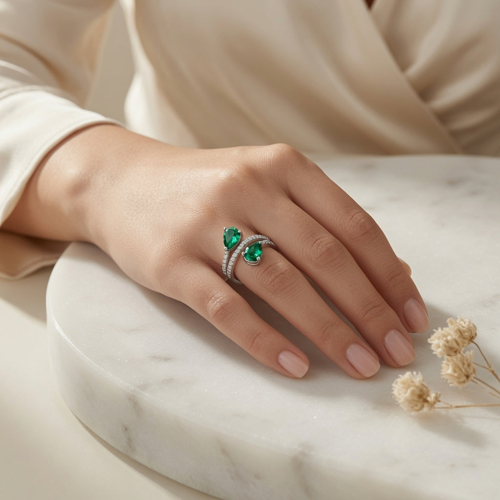Wrap Ring – Emerald